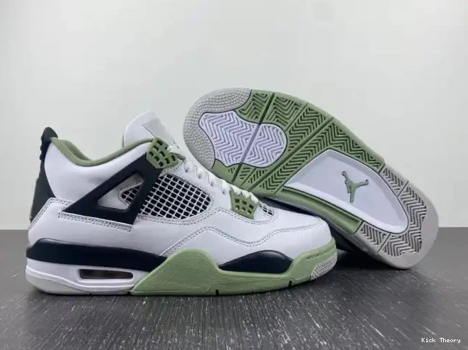Kicktheory AQ9129-103 Seafoam Jordan WMNS 4 Air 0503
